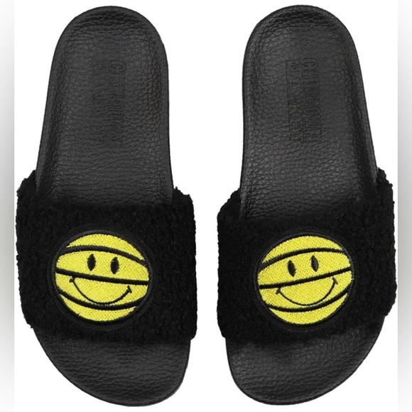 🙂[BRAND NEW] CHINATOWN MARKET SMILEY BASKETBALL SHERPA SLIDES SLIP-ON SANDALS🙂 - Picture 2 of 12